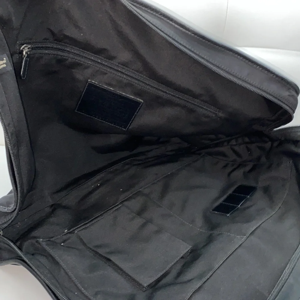 Authentic Coach 🖤 Bag